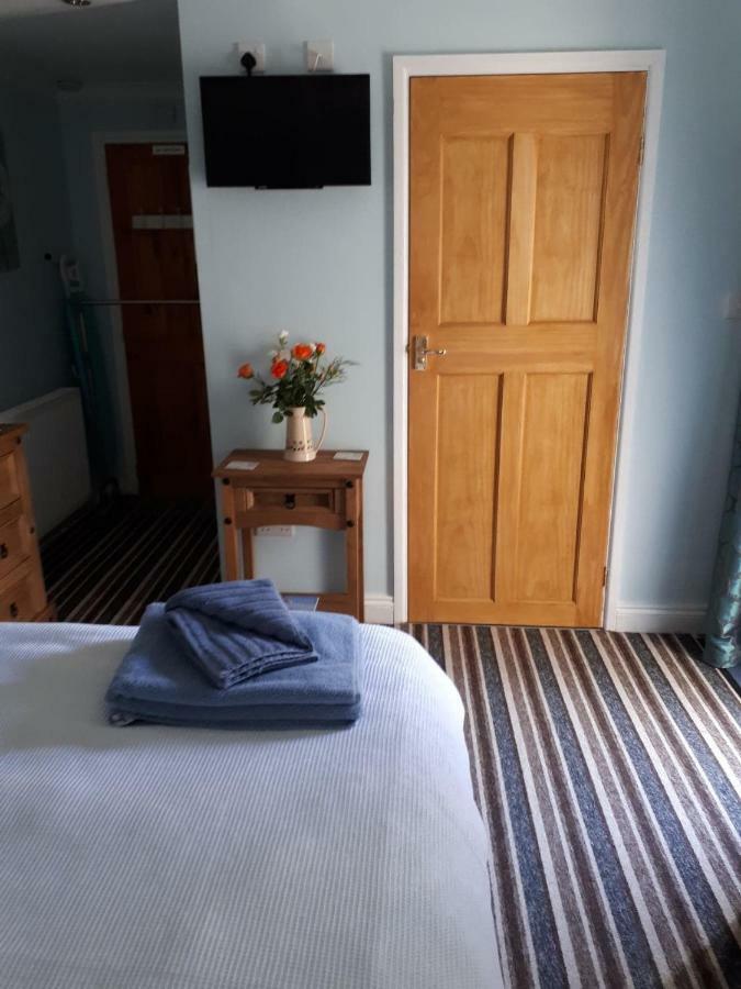 Santi Bhavana Bed & Breakfast Westbury (Wiltshire) Exterior foto